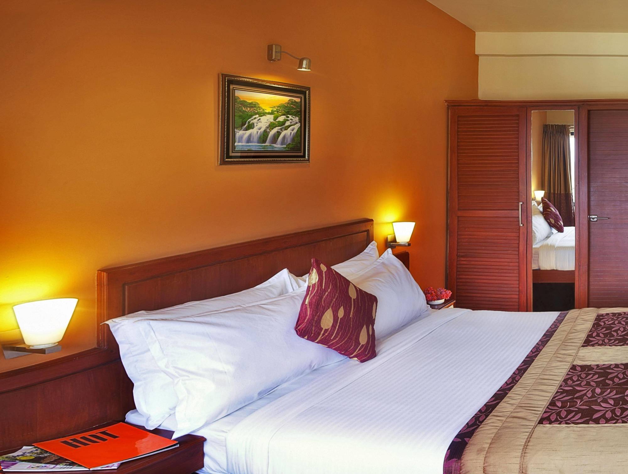Sterling Karwar Hotel Kültér fotó